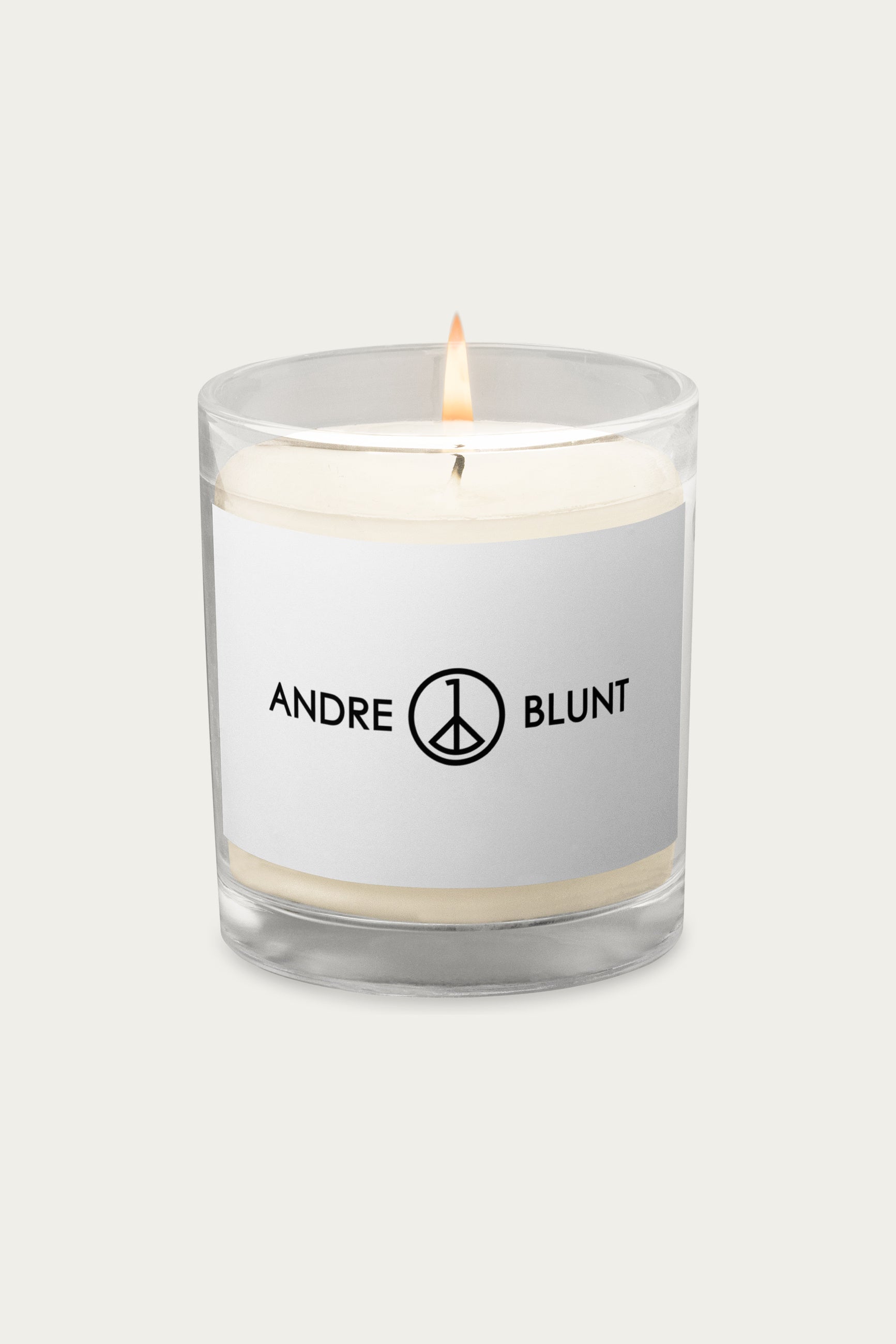 Andre Blunt soy candle in glass, detail