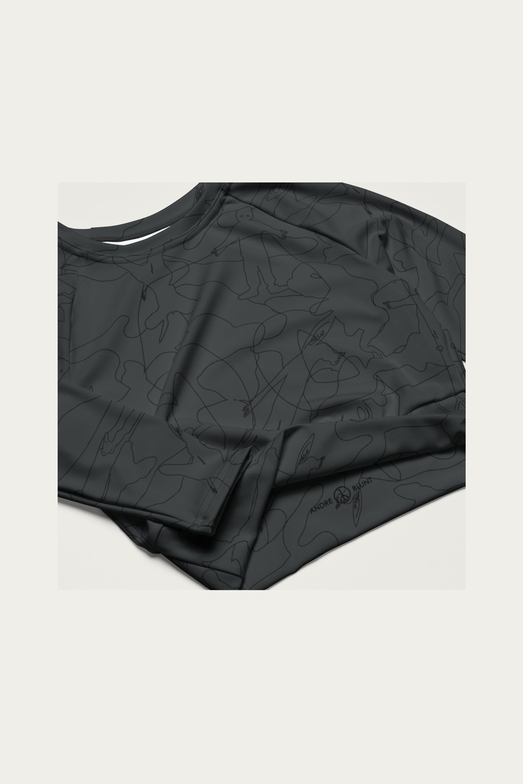 Andre Blunt line art cropped long-sleeve, detail